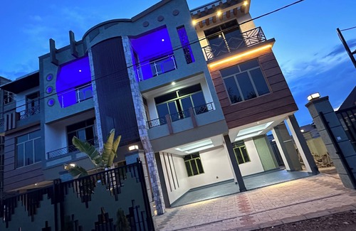 Gitarama Casa | Cozy retreat near Mount Kigali/Family-sized Apart n a very peaceful neighborhood