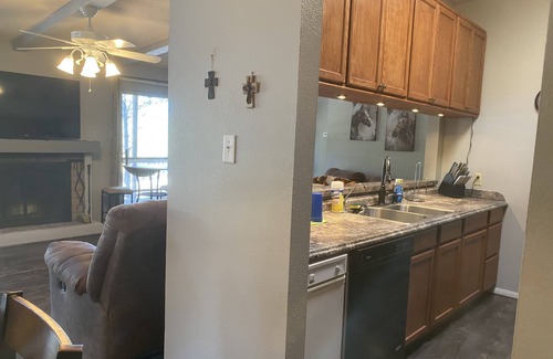Alto Condominio | Cozy retreat nestled in the pines, close to outdoor activities, Spencer Theater!