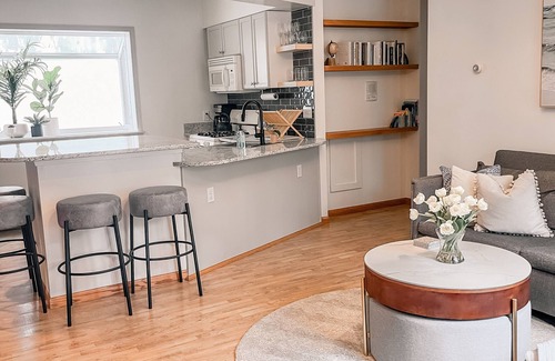 Traverse City Cabaña | Cozy retreat steps away from trails & beaches, also near wineries & downtown