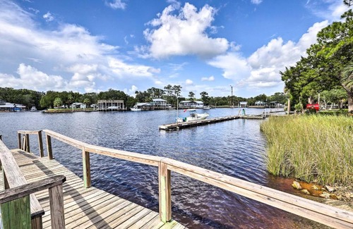 Steinhatchee Casa | Cozy Retreat Unit 9 with Dock and Screened Porch