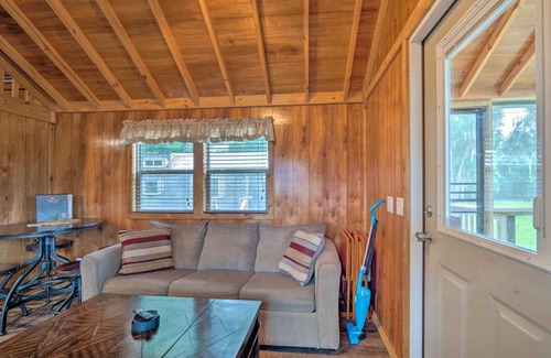 Steinhatchee Casa | Cozy Retreat Unit 9 with Dock and Screened Porch