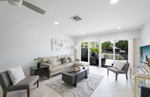 Coral Ridge Casa | Cozy Retreat