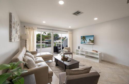 Coral Ridge Casa | Cozy Retreat