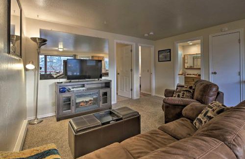 Mendenhall Valley Apartamento | Cozy Retreat with Fire Pit - Near Mendenhall Glacier