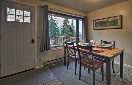 Mendenhall Valley Apartamento | Cozy Retreat with Fire Pit - Near Mendenhall Glacier