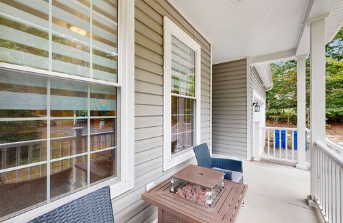 Lakeside Woods Casa | Cozy retreat with forest views, peaceful vibes & modern comfort