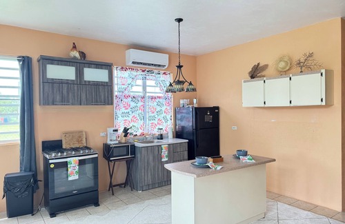 Stella Casa | Cozy Rincon retreat with classic amenities, steps from beach and dining.