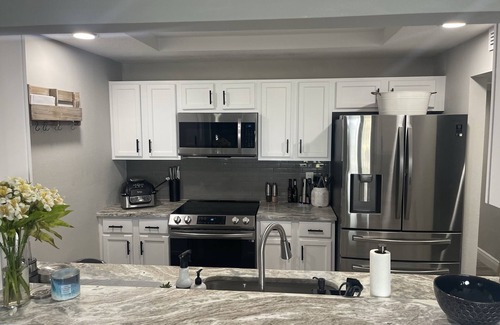 Fort Myers Condominio | Cozy Riverfront Gem