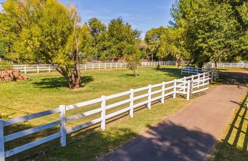 Cottonwood-Verde Village Casa | Cozy riverfront RV in the heart of wine country "Dandy @ Verde Retreat"