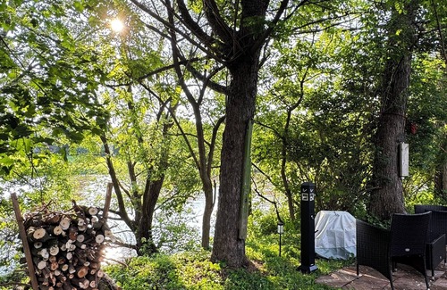 Cortland Casa | Cozy Riverfront RV with pool and playground in Cortland