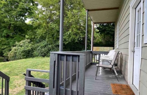 Rockwood Apartamento | Cozy Riverfront w/Balcony-Fish/Hunt/Golf