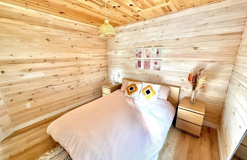 Found Mills Cabaña | Cozy Riverview Cottage in Stanley Bridge - Minutes away from beaches and golf.