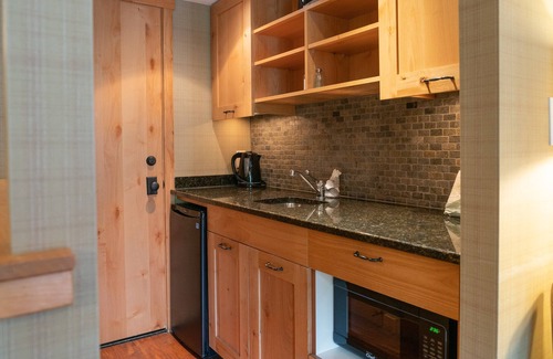 Banff Condominio | Cozy Rockies Escape con acceso a Grotto Hot Pools | Cerca del centro