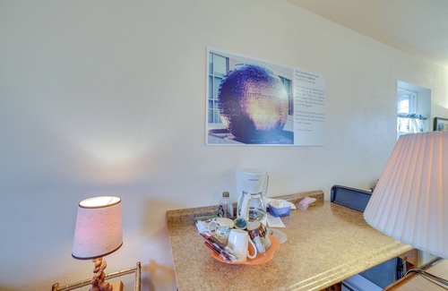 Rogers Apartamento | Acogedor Rogers Studio Apt. con acceso al lago y pozo de fuego!
