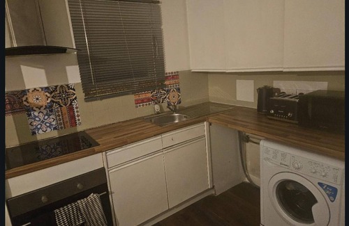 Harold Wood Casa | Cozy Romford Escape with Modern Amenities