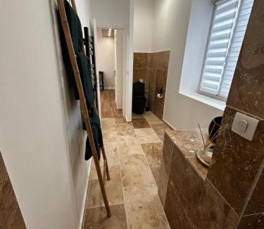 Faubourg Apartamento | Cozy room apartment Nîmes Centre Coupole Arènes