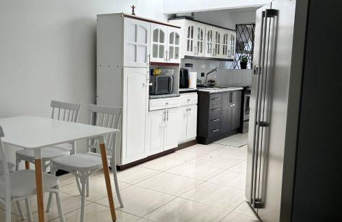 San José Casa | Cozy Room in Central San Jos with Private Entrance