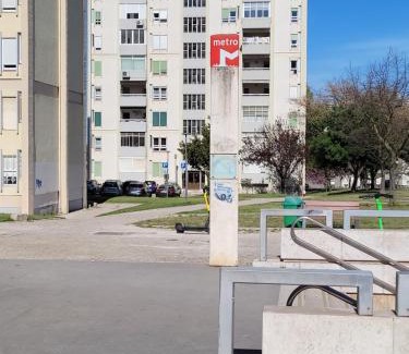 Olivais Casa | Cozy Room near Metro & Airport
