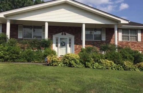 Graysville Apartamento | Cozy Rosecrest Suite, 1 min to I-75, full kitchen, sleeps 4, Safe area