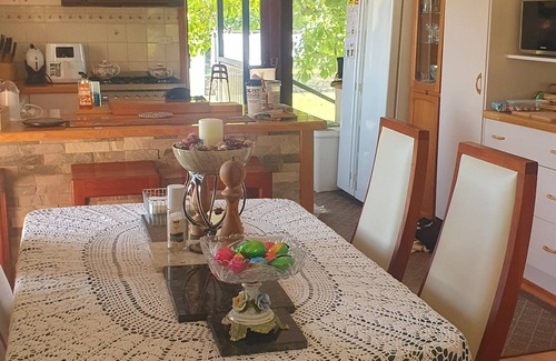 Mount Beauty Cabaña | Cozy rustic cottage in the heart of Mt Beauty.Stone fireplace,off street parking