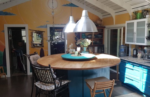 Savary Island Cabina | Cozy Savary Island Cabin (whole cabin)