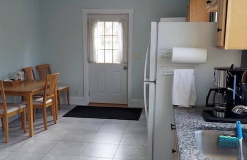 Ithaca Casa | Cozy & Scenic 2B/1B Artist Retreat on Cayuga Inlet