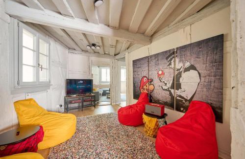 Schwabach Apartamento | COZY SCHWABACH # frisch renoviertes Fachwerk # 100qm # Modern # Balkon # Netflix