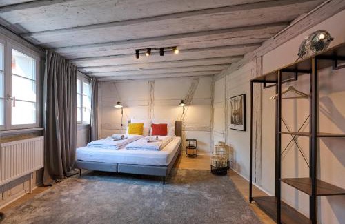 Schwabach Apartamento | COZY SCHWABACH # frisch renoviertes Fachwerk # 100qm # Modern # Balkon # Netflix