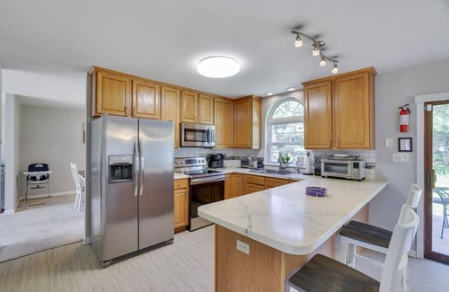 Tunkhannock Township Casa | Cozy Secluded 3BR Home Pocono Raceway - Game Room