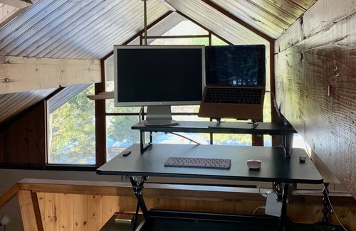 Lambton Shores Cabaña | Cozy secluded cottage near the Pinery
