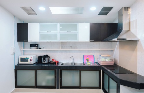 Hat Yai Casa | Cozy ,secure, close to town,night market & walking distance to central festival.