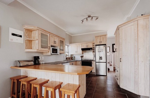 Struisbaai Casa | Cozy Self Catering House in Struisbaai close to the Most Southern Tip of Africa.