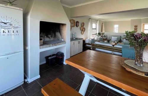 Struisbaai Casa | Cozy Self Catering House in Struisbaai close to the Most Southern Tip of Africa.