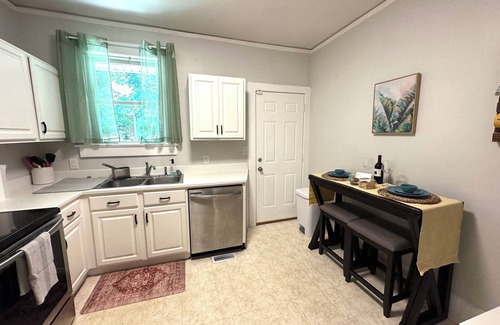 Shandon Casa | Cozy Shandon Downtown Bungalow