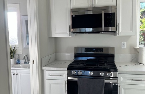 Lincoln Acres Casa | Cozy, Single Bedroom, Detached Guest House