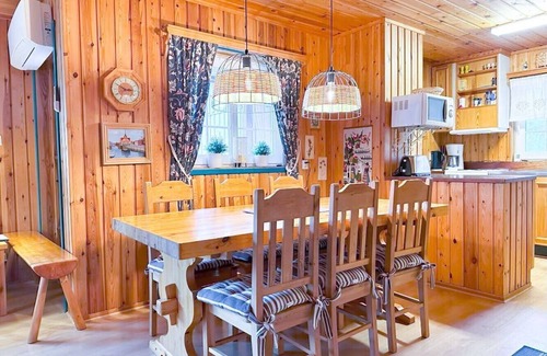 Stoten Casa | Cozy ski lodge with 3 bedrooms, sauna, fireplace and internet