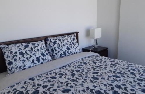 Downtown Winnipeg Apartamento | Cozy Skyline Condo in Downtown, across Canada Life Centre