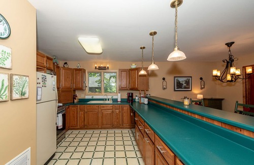 Townsend Casa | Cozy Smoky Mountain view and golf escape near Cades Cove