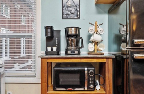 Soulard Apartamento | Cozy Soulard 2BR w/ Free Parking
