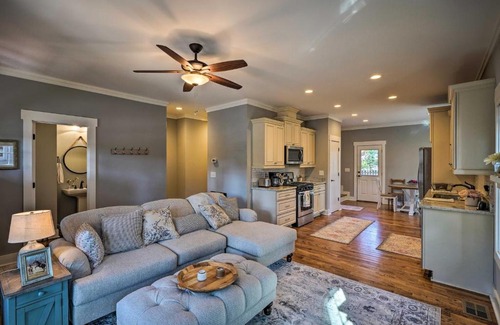 Southern Pines Casa | Cozy Southern Pines Retreat 1 Mi to Downtown!