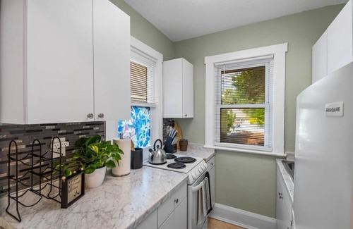 Virginia Park Apartamento | Cozy Space, 5beds w/Free Parking, Near Raymond James Stadium & Amalie Arena