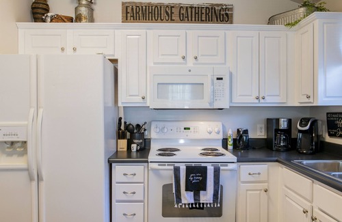Northwest Pensacola Casa | Cozy & Spacious 4 bdrm Cottage in Pensacola