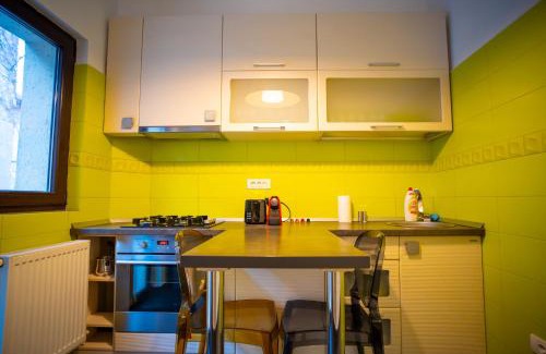 Gara de Nord Apartamento | Cozy & Spacious Apartment near Victoriei Square