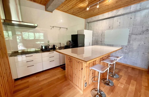 Akiruno Casa | Cozy spacious suite by the creek / Tateya vacation 120
