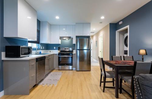 Burbank Apartamento | Cozy Spanish Duplex Near Studios