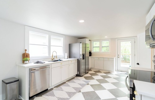 St. Elmo Improvement League Casa | Cozy St Elmo Home