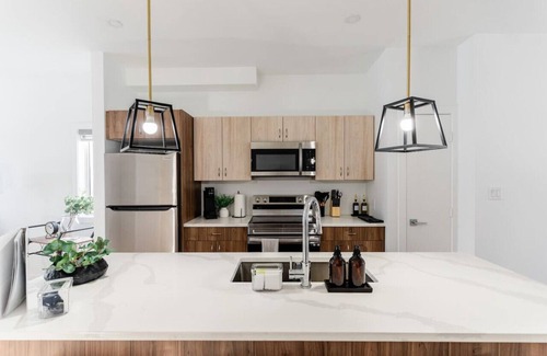 Winnipeg Casa | Cozy Stay Near Airport|Bright, Clean and Peaceful!