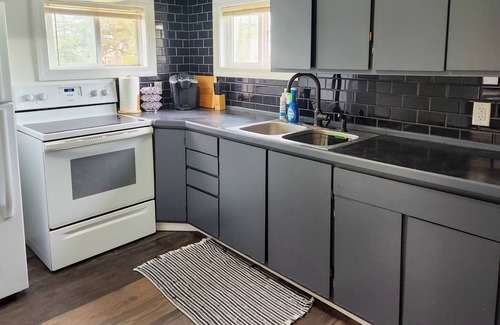Dickinson Condominio | Cozy stay near Dickinson State University