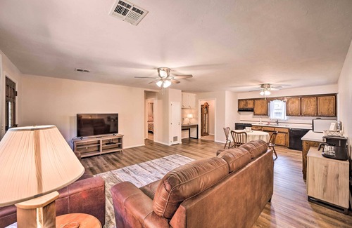 Longtown Casa | Cozy Stigler Escape, Walk to Lake Eufaula!