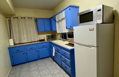 Saint John Parish Apartamento | Cozy studio with WiFi, AC, kitchen in tranquil Cedar Valley Gardens